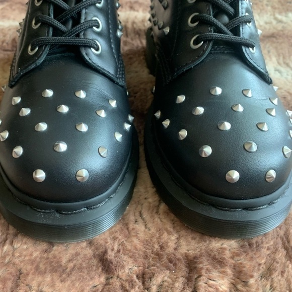 Dr. Martens 1460 Stud Wanama Leather Lace Up Boots - Picture 6 of 14